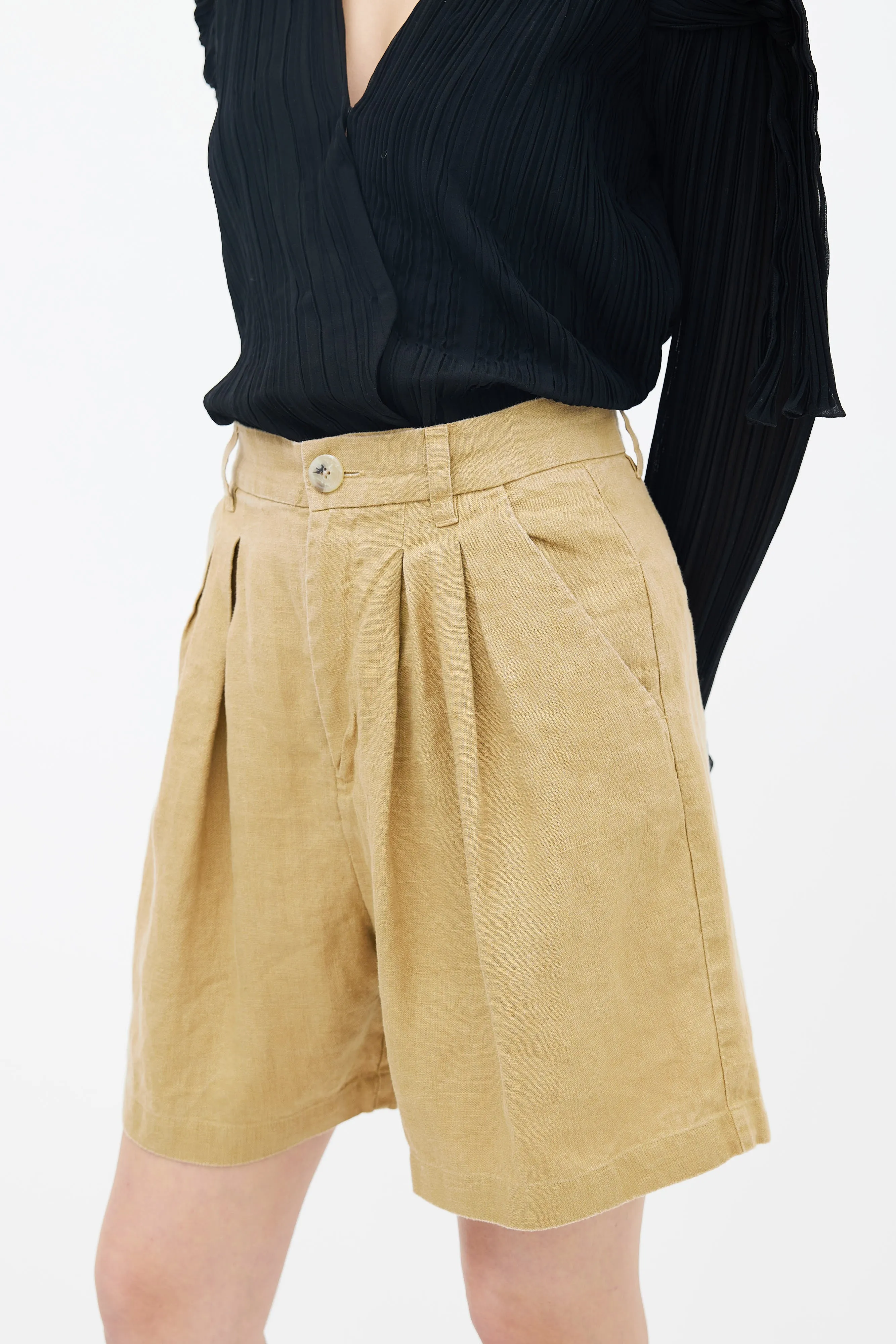 Beige Hemp Pleated Short