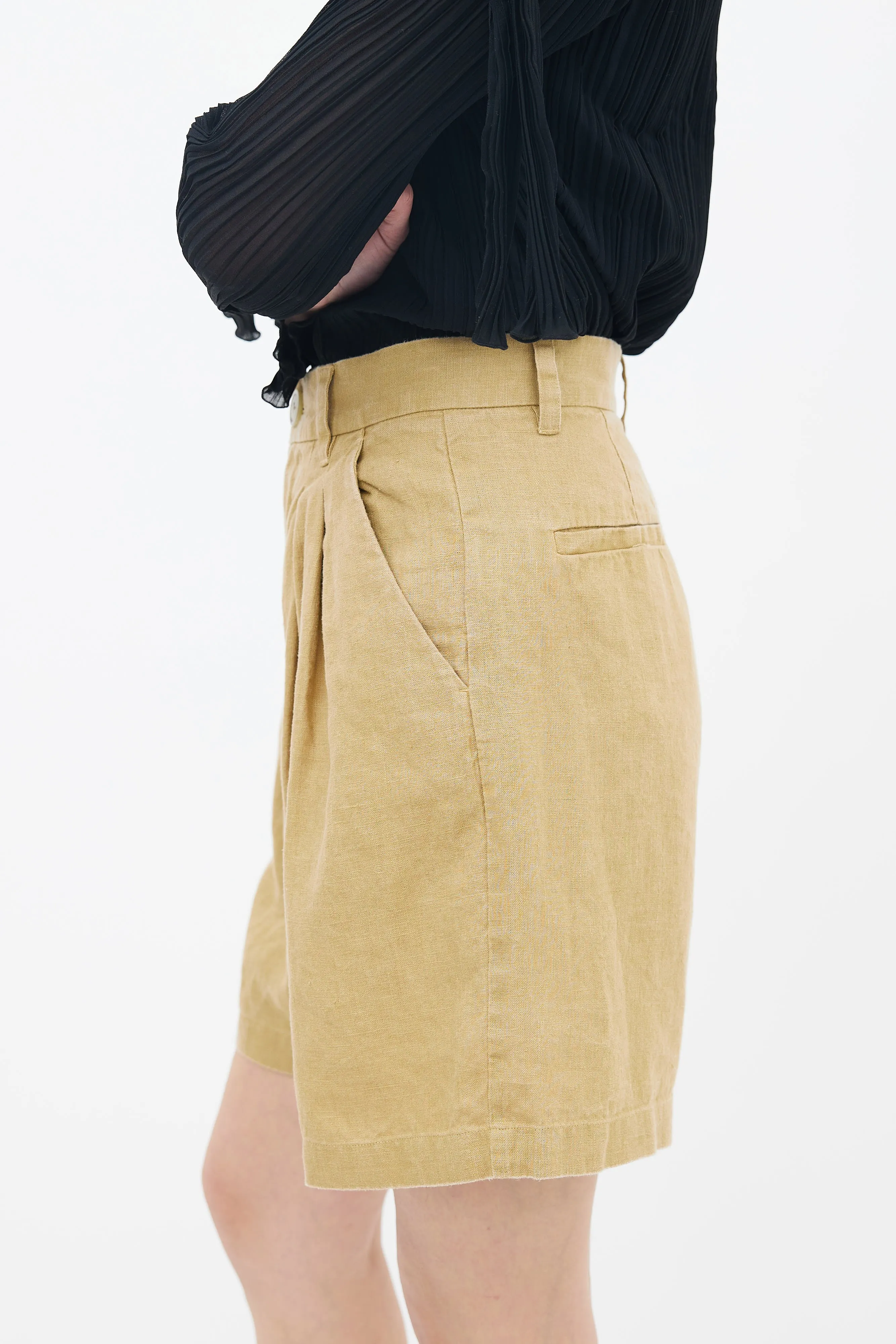 Beige Hemp Pleated Short